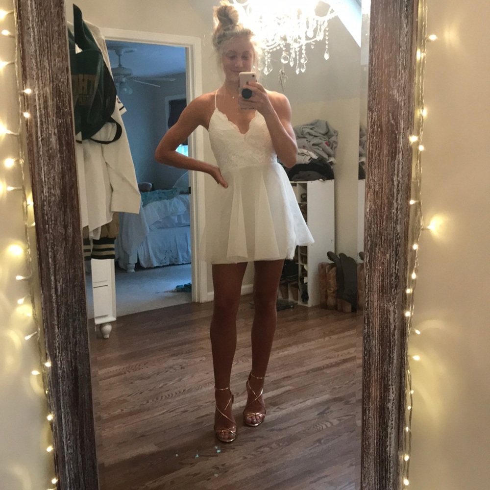 Super cute hoco dress!